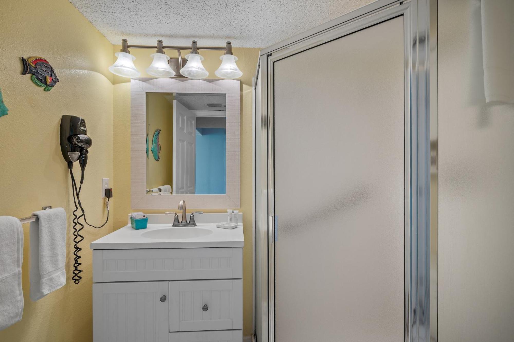 Pelican Beach Resort - Destin Condo Getaways By Cls 外观 照片